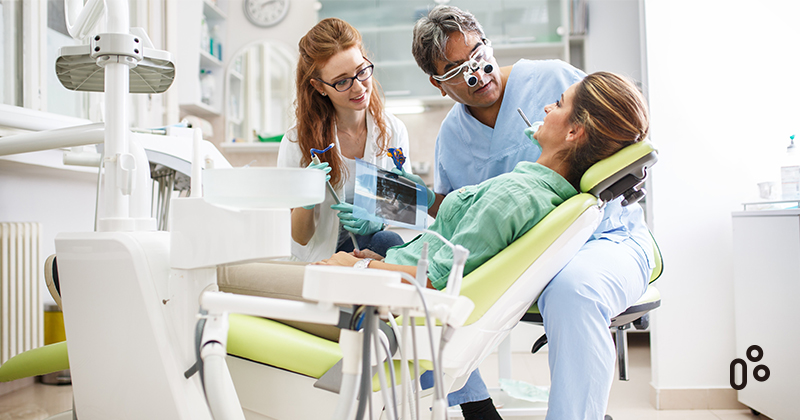 Electric linear actuators for dental chairs