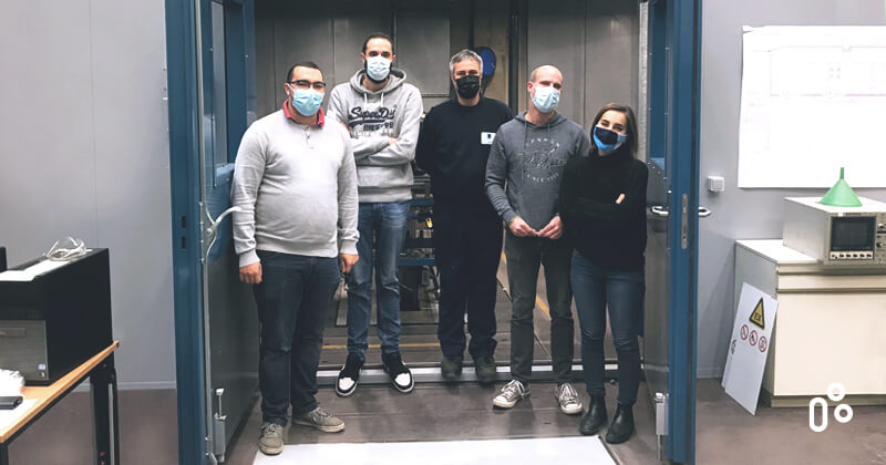 Actionneur electrique pour équipement en laboratoire